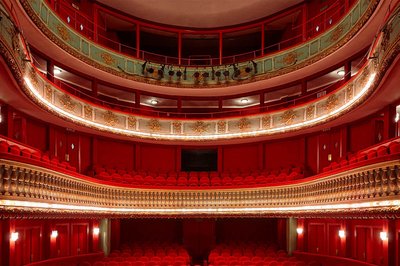 에베르토 극장 (테아트르 에베르토)